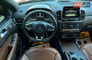 Внедорожник / Кроссовер Mercedes-Benz GLE-Class 2017 в 