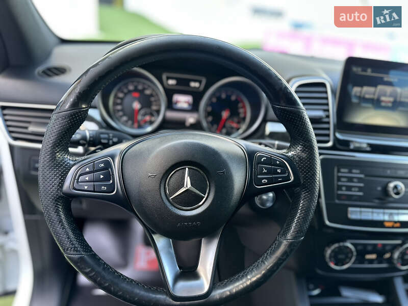 Внедорожник / Кроссовер Mercedes-Benz GLE-Class 2016 в Одессе фото 53 Внедорожник / Кроссовер Mercedes-Benz GLE-Class 2016 в Одессе
