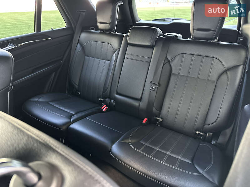 Внедорожник / Кроссовер Mercedes-Benz GLE-Class 2016 в Одессе фото 57 Внедорожник / Кроссовер Mercedes-Benz GLE-Class 2016 в Одессе