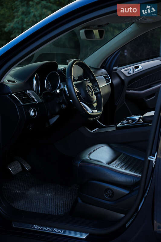 Позашляховик / Кросовер Mercedes-Benz GLE-Class 2017 в Дніпрі фото 6 Позашляховик / Кросовер Mercedes-Benz GLE-Class 2017 в Дніпрі