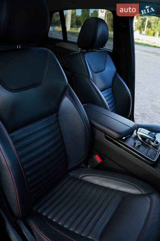 Позашляховик / Кросовер Mercedes-Benz GLE-Class 2017 в Дніпрі фото 11 Позашляховик / Кросовер Mercedes-Benz GLE-Class 2017 в Дніпрі