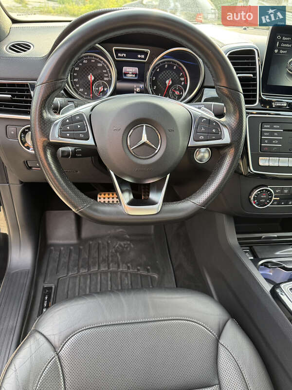 Внедорожник / Кроссовер Mercedes-Benz GLE-Class 2017 в Киеве