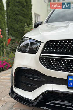Внедорожник / Кроссовер Mercedes-Benz GLE-Class 2020 в 