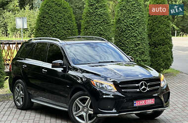 Внедорожник / Кроссовер Mercedes-Benz GLE-Class 2016 в 