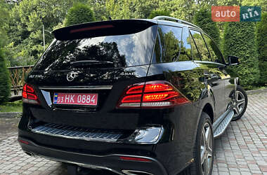 Внедорожник / Кроссовер Mercedes-Benz GLE-Class 2016 в 