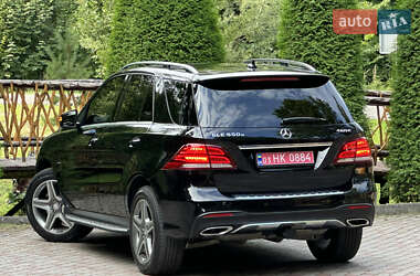 Внедорожник / Кроссовер Mercedes-Benz GLE-Class 2016 в 