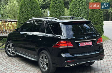 Внедорожник / Кроссовер Mercedes-Benz GLE-Class 2016 в 
