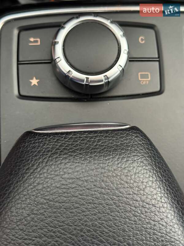 Позашляховик / Кросовер Mercedes-Benz GLE-Class 2015 в Кропивницькому