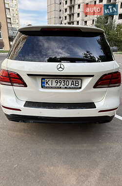 Внедорожник / Кроссовер Mercedes-Benz GLE-Class 2016 в 