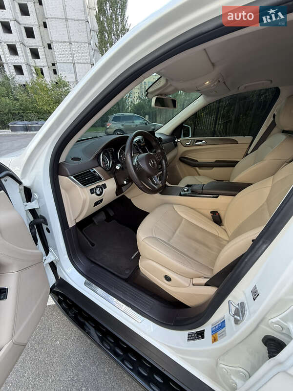 Внедорожник / Кроссовер Mercedes-Benz GLE-Class 2016 в Киеве