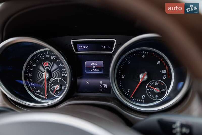 Внедорожник / Кроссовер Mercedes-Benz GLE-Class 2016 в Брошневе