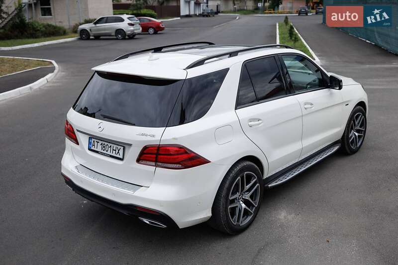 Внедорожник / Кроссовер Mercedes-Benz GLE-Class 2016 в Брошневе