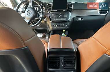 Внедорожник / Кроссовер Mercedes-Benz GLE-Class 2017 в 