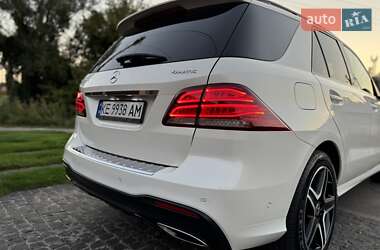Внедорожник / Кроссовер Mercedes-Benz GLE-Class 2017 в 