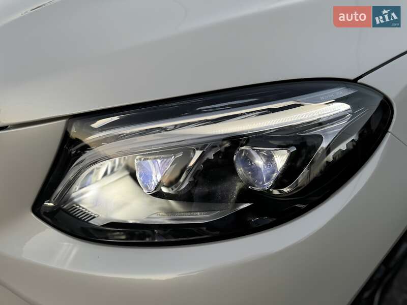 Позашляховик / Кросовер Mercedes-Benz GLE-Class 2017 в Києві фото 15 Позашляховик / Кросовер Mercedes-Benz GLE-Class 2017 в Києві