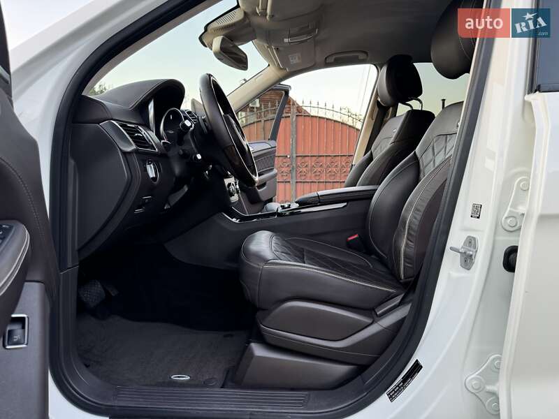 Позашляховик / Кросовер Mercedes-Benz GLE-Class 2017 в Києві фото 36 Позашляховик / Кросовер Mercedes-Benz GLE-Class 2017 в Києві