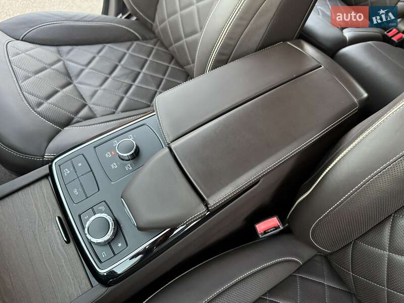 Позашляховик / Кросовер Mercedes-Benz GLE-Class 2017 в Києві фото 43 Позашляховик / Кросовер Mercedes-Benz GLE-Class 2017 в Києві