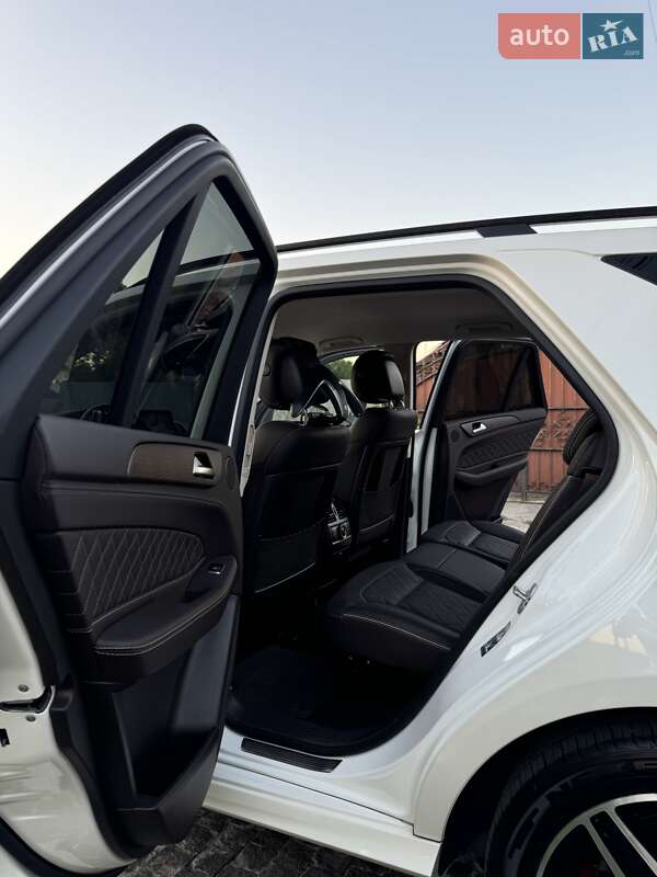 Позашляховик / Кросовер Mercedes-Benz GLE-Class 2017 в Києві фото 46 Позашляховик / Кросовер Mercedes-Benz GLE-Class 2017 в Києві