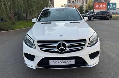 Внедорожник / Кроссовер Mercedes-Benz GLE-Class 2017 в 