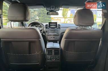 Внедорожник / Кроссовер Mercedes-Benz GLE-Class 2017 в 