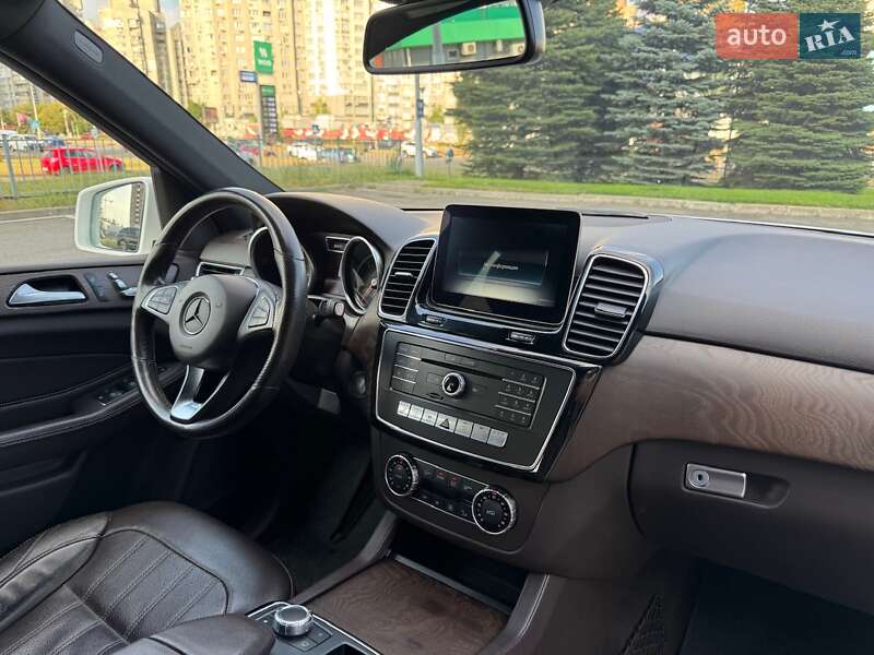 Позашляховик / Кросовер Mercedes-Benz GLE-Class 2017 в Києві