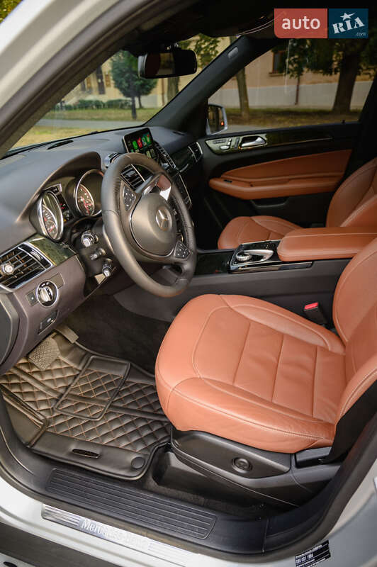 Внедорожник / Кроссовер Mercedes-Benz GLE-Class 2016 в Николаеве