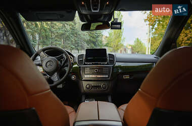 Внедорожник / Кроссовер Mercedes-Benz GLE-Class 2016 в 