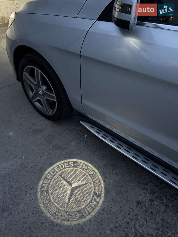 Внедорожник / Кроссовер Mercedes-Benz GLE-Class 2016 в Николаеве