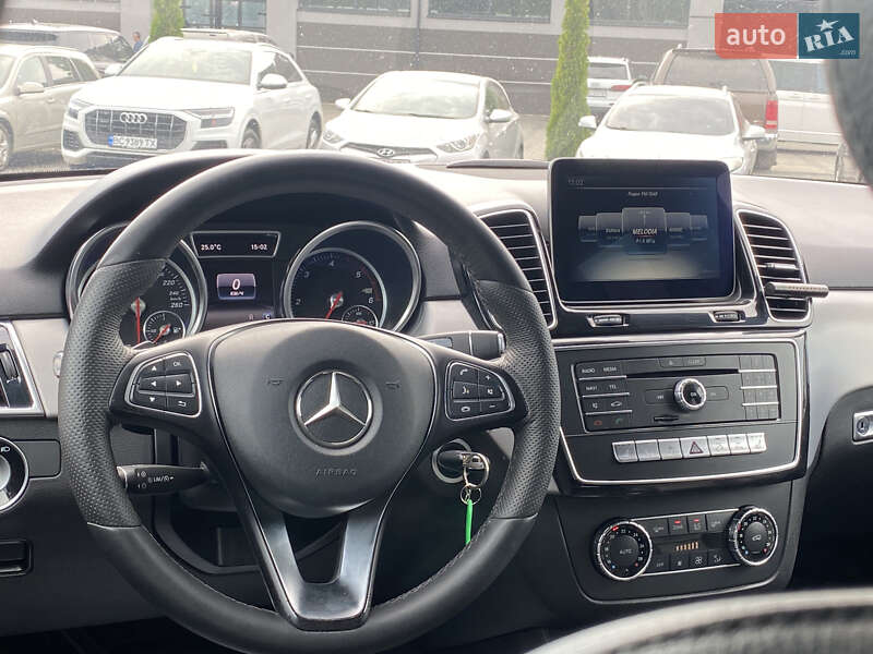 Внедорожник / Кроссовер Mercedes-Benz GLE-Class 2017 в Львове