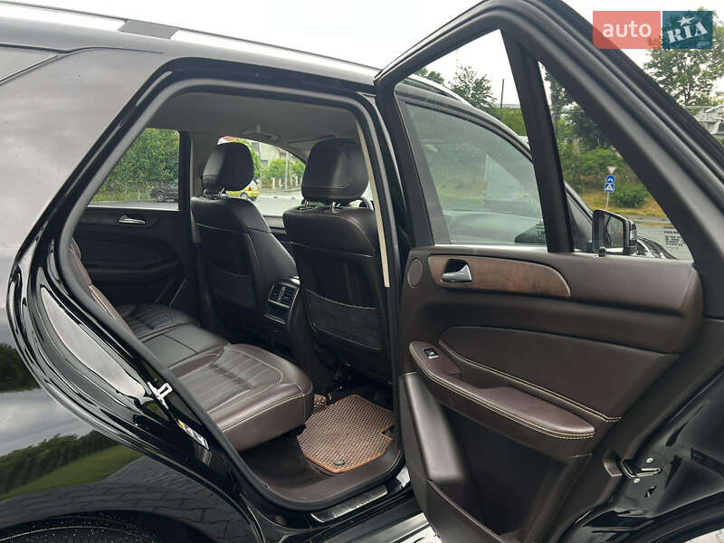 Внедорожник / Кроссовер Mercedes-Benz GLE-Class 2015 в Тернополе