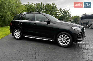 Внедорожник / Кроссовер Mercedes-Benz GLE-Class 2015 в 
