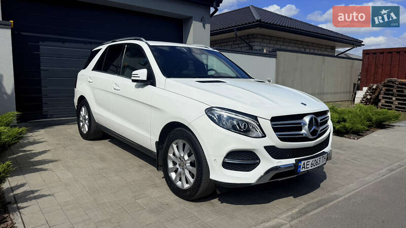 Внедорожник / Кроссовер Mercedes-Benz GLE-Class 2016 в Днепре