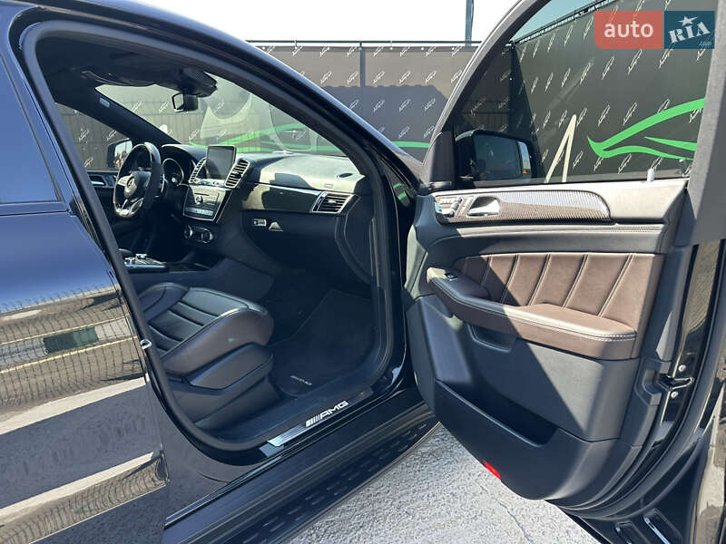 Внедорожник / Кроссовер Mercedes-Benz GLE-Class 2016 в Киеве