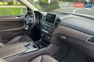 Внедорожник / Кроссовер Mercedes-Benz GLE-Class 2015 в 