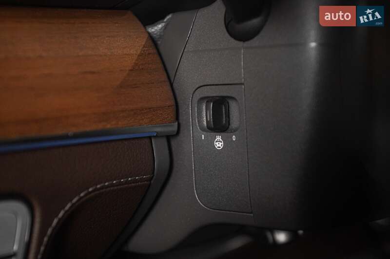 Позашляховик / Кросовер Mercedes-Benz GLE-Class 2019 в Одесі фото 68 Позашляховик / Кросовер Mercedes-Benz GLE-Class 2019 в Одесі