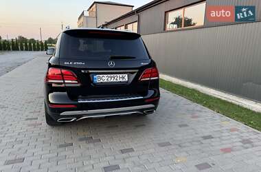 Внедорожник / Кроссовер Mercedes-Benz GLE-Class 2018 в 