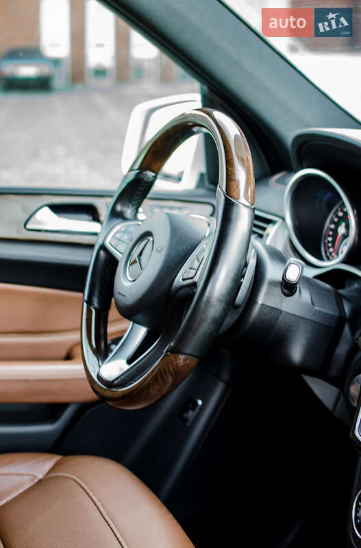 Внедорожник / Кроссовер Mercedes-Benz GLE-Class 2016 в Днепре