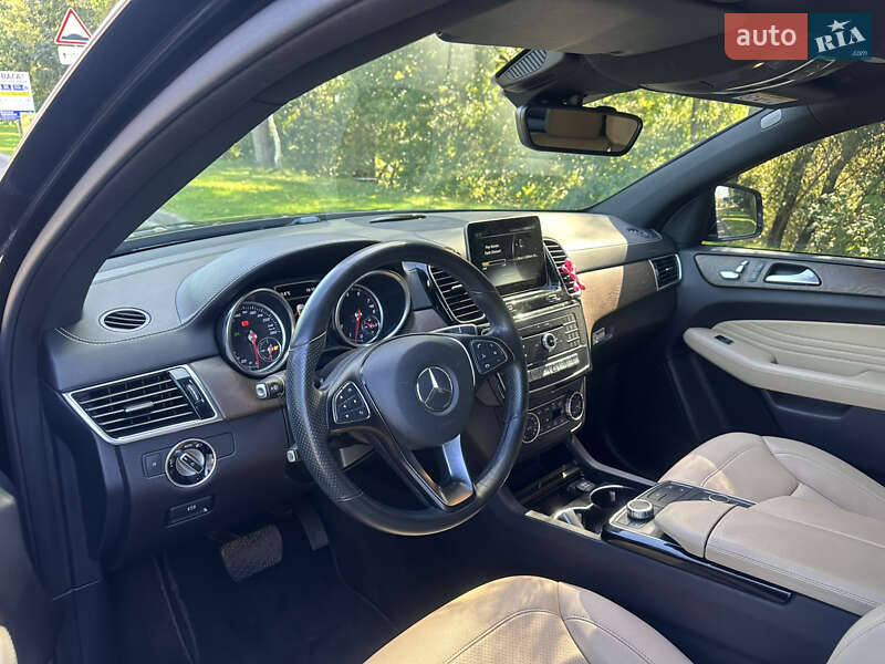 Внедорожник / Кроссовер Mercedes-Benz GLE-Class 2017 в Киеве