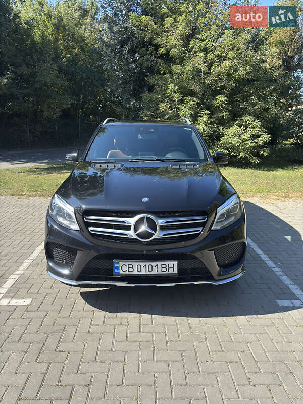 Внедорожник / Кроссовер Mercedes-Benz GLE-Class 2015 в Киеве фото 3 Внедорожник / Кроссовер Mercedes-Benz GLE-Class 2015 в Киеве