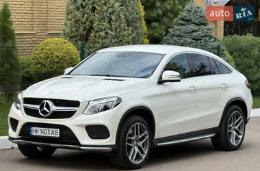Внедорожник / Кроссовер Mercedes-Benz GLE-Class 2015 в 