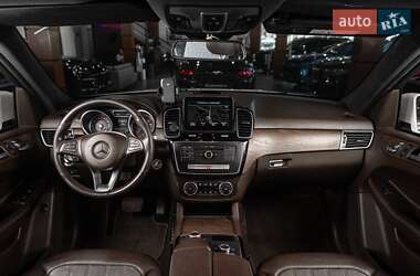 Позашляховик / Кросовер Mercedes-Benz GLE-Class 2016 в 