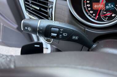 Внедорожник / Кроссовер Mercedes-Benz GLE-Class 2015 в 