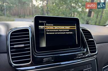Внедорожник / Кроссовер Mercedes-Benz GLE-Class 2015 в 