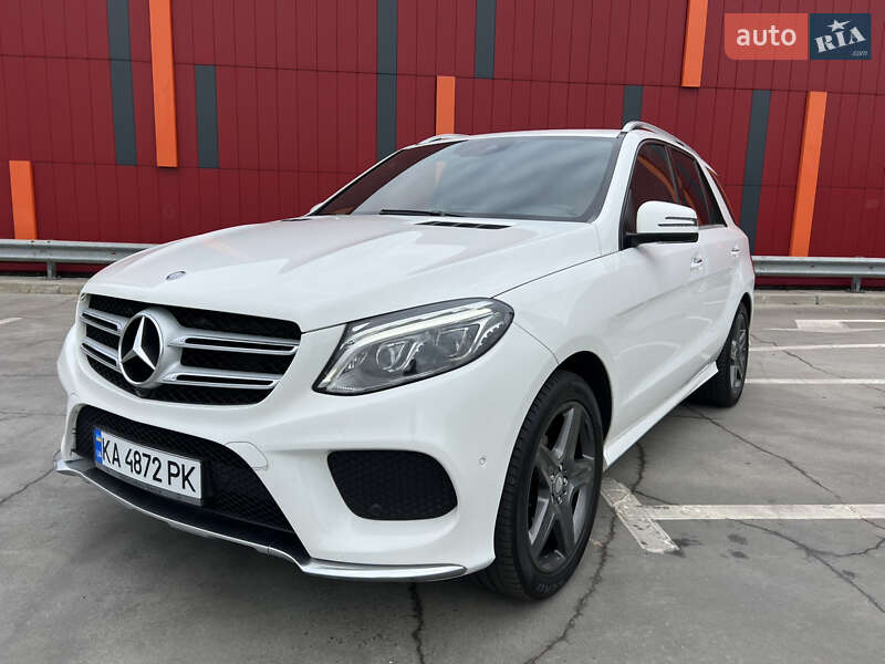 Позашляховик / Кросовер Mercedes-Benz GLE-Class 2016 в Києві фото 4 Позашляховик / Кросовер Mercedes-Benz GLE-Class 2016 в Києві
