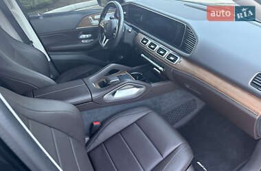 Внедорожник / Кроссовер Mercedes-Benz GLE-Class 2019 в 