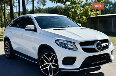 Внедорожник / Кроссовер Mercedes-Benz GLE-Class 2016 в 