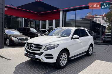Внедорожник / Кроссовер Mercedes-Benz GLE-Class 2017 в 