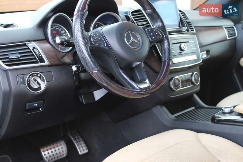 Позашляховик / Кросовер Mercedes-Benz GLE-Class 2016 в Шептицькому фото 17 Позашляховик / Кросовер Mercedes-Benz GLE-Class 2016 в Шептицькому