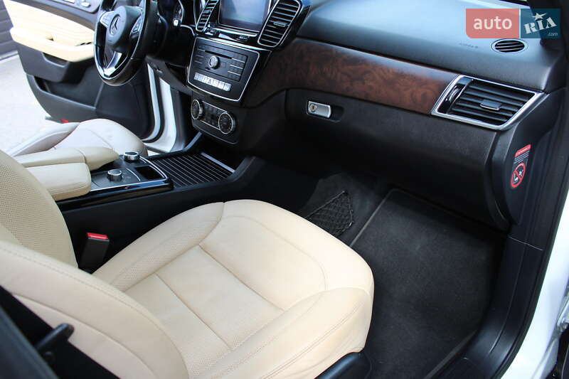 Позашляховик / Кросовер Mercedes-Benz GLE-Class 2016 в Шептицькому фото 21 Позашляховик / Кросовер Mercedes-Benz GLE-Class 2016 в Шептицькому