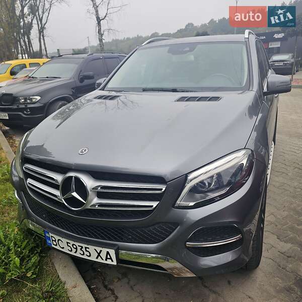 Позашляховик / Кросовер Mercedes-Benz GLE-Class 2018 в 